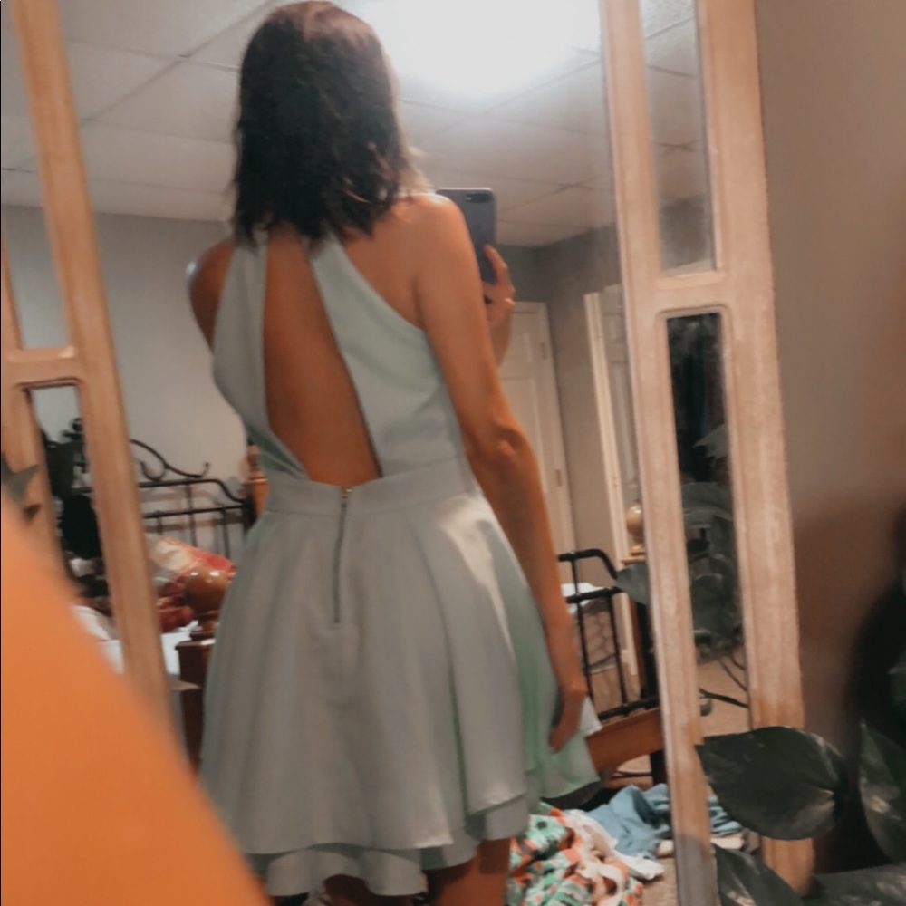 Dress - Picture 2 of 2